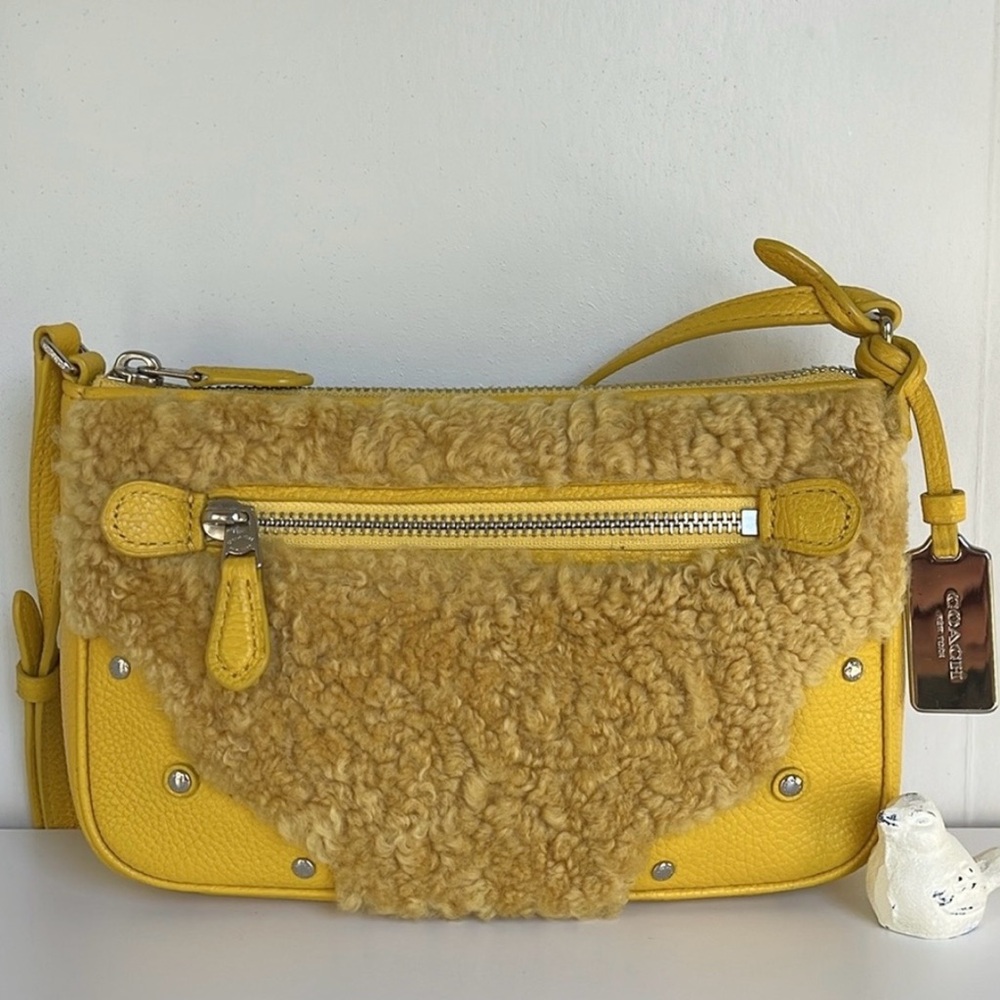 Coach Rhyder Shearling Pochette Crossbody #36490